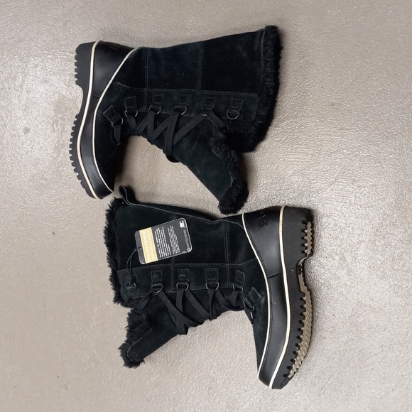 SOREL BLACK WINTER WATERPROOF FAUX FUR BOOTS - Picture 7 of 10